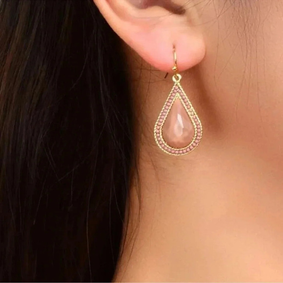 Gold Mauve Beaded Drop Earrings - Picture 3 of 4